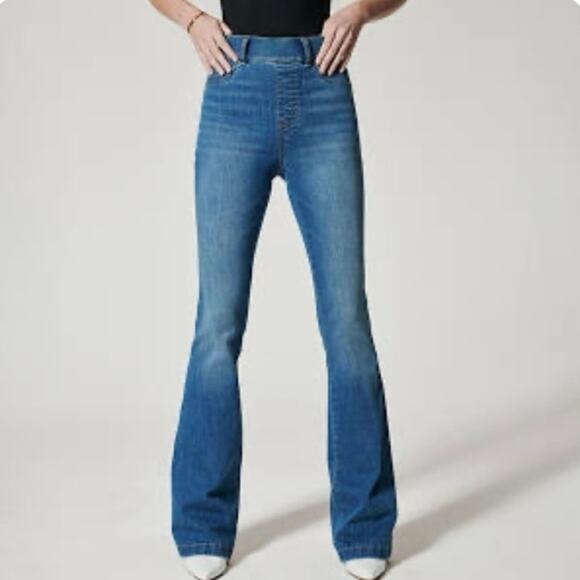 Spanx Pull On Flare Jeans Vintage Indigo Large - Picture 1 of 5